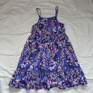 Toddler girls Old Navy floral dress. Size 4T. Super pretty and great for spring.